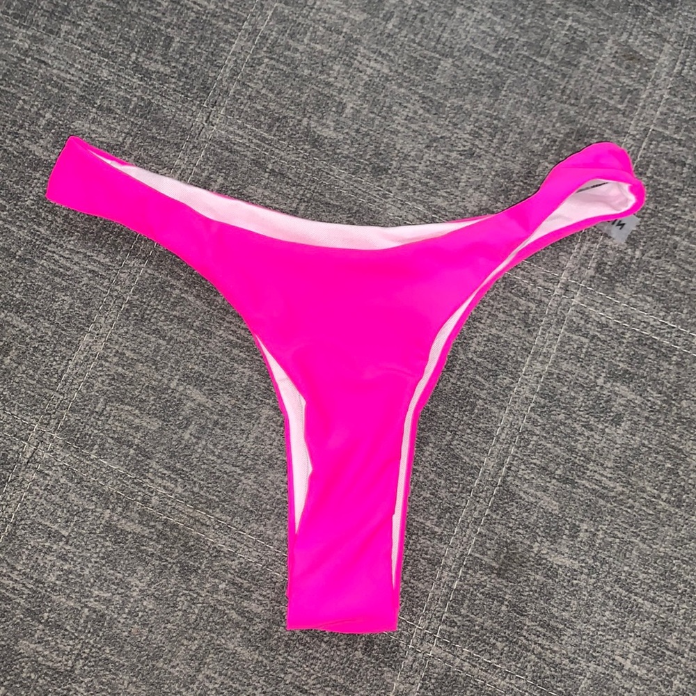 Super cheeky bikini bottoms